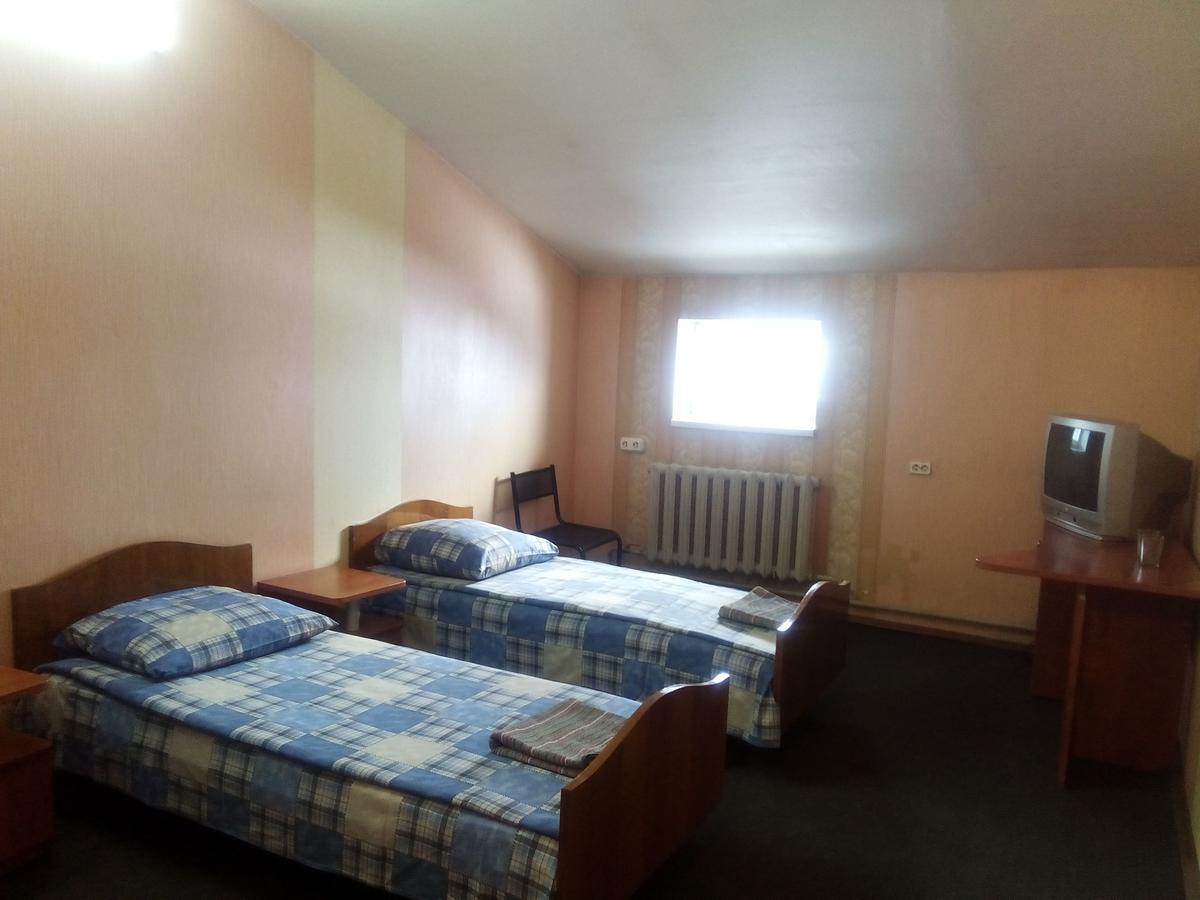 Kadm Motel มินสก์ ภายนอก รูปภาพ